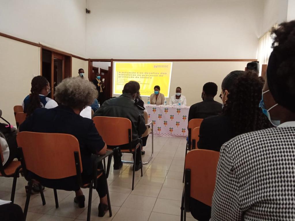 Dia Mundial das Bibliotecas comemorado em Luanda