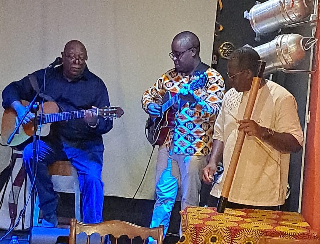 Festa musical angolana no “Mocambo” de Lisboa