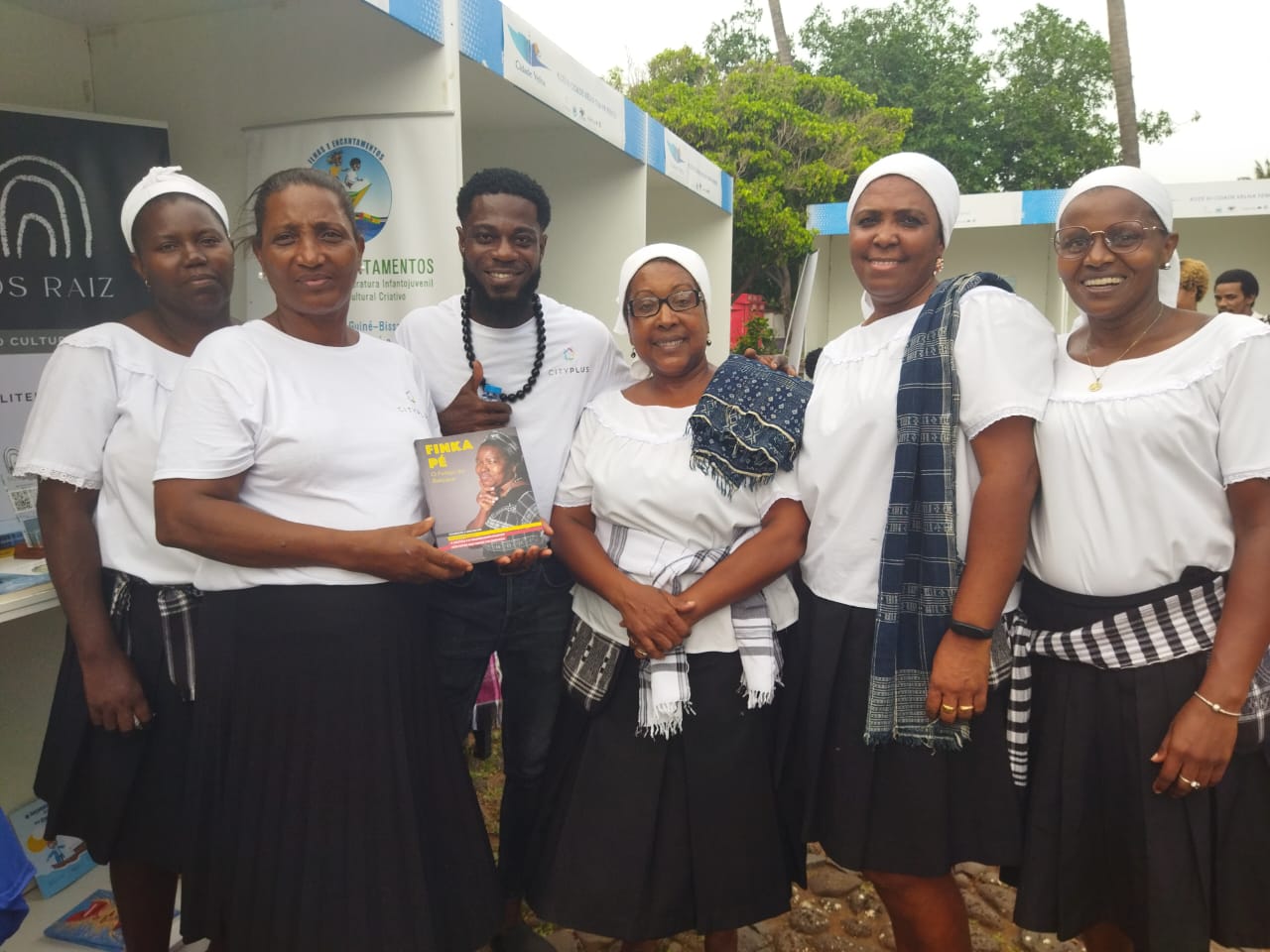 Literatura nas comemorações do Dia Mundial Turismo e na V Reunião da Cooperação Transnacional das Cidades Património Mundial na Macaronésia