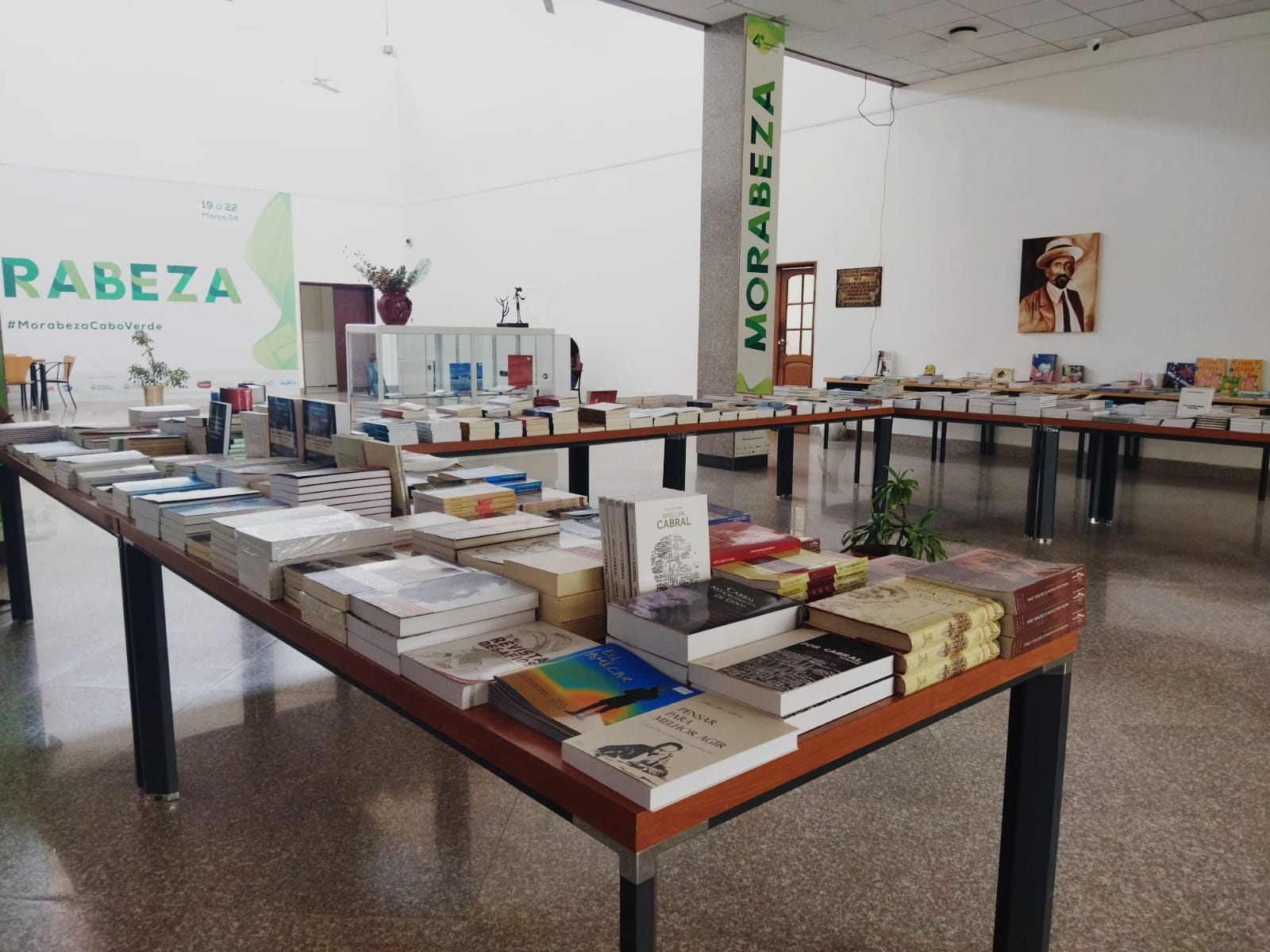 Livraria Biblioteca Nacional de Cabo Verde