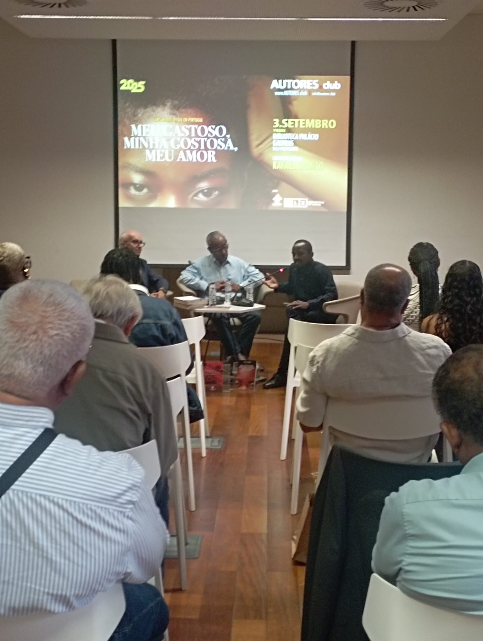 São-tomenses e angolanos celebram lançamento do livro de Rafael Branco