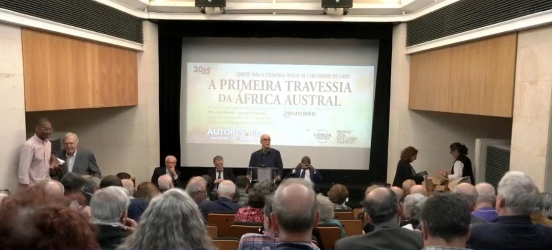 Padrão dos Descobrimentos: Angola e Portugal um encontro olhos nos olhos