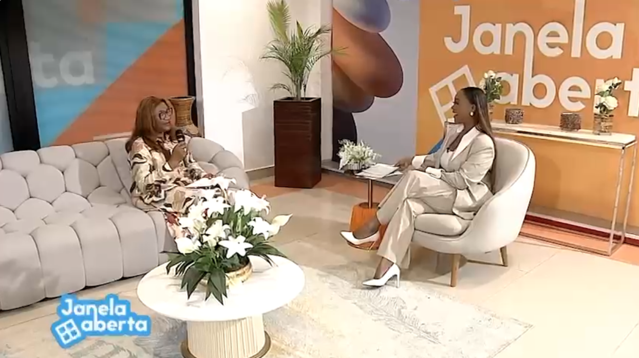 Elsa Major leva «Faro e Enigmas» ao programa Janela Aberta antes do lançamento em Luanda