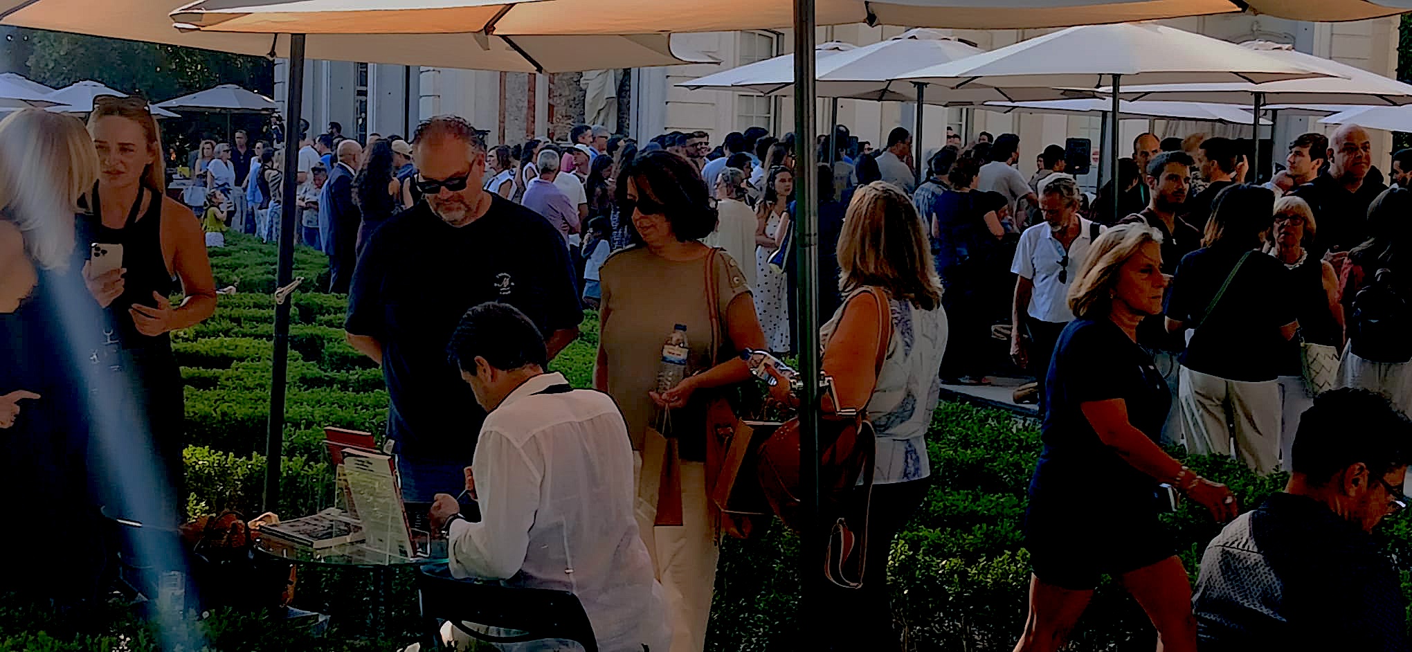 Economia, História e Diplomacia encerram a Festa do Livro em Belém com três sessões de autógrafos